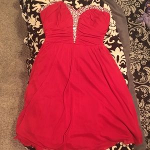 Beautiful red formal dress!
